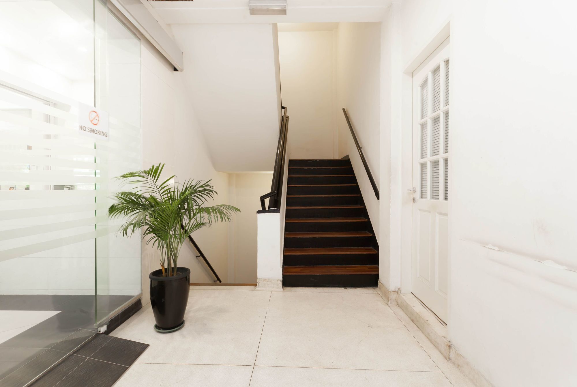 Zen Rooms Raja Chulan 吉隆坡 外观 照片